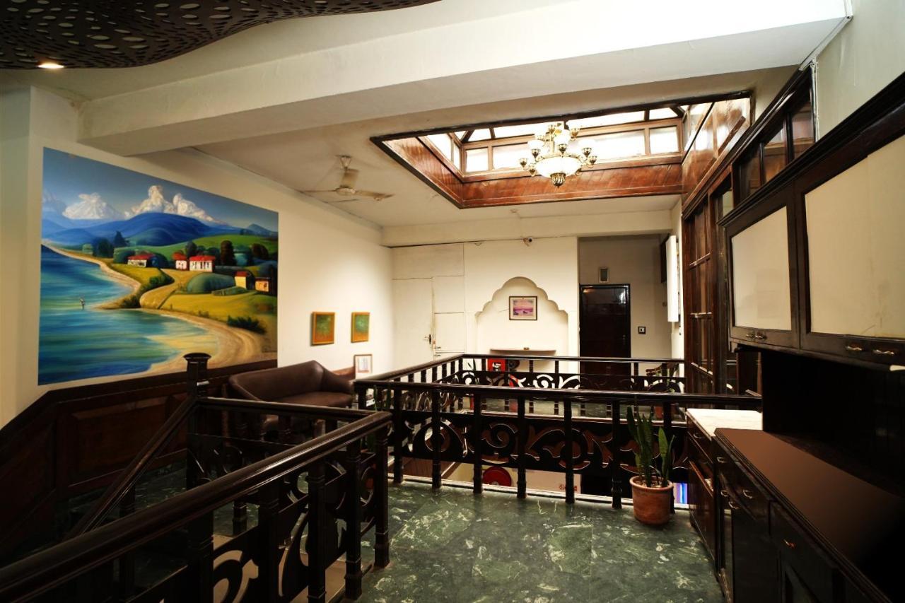 Hotel Multitech Premium Chandigarh Exterior photo