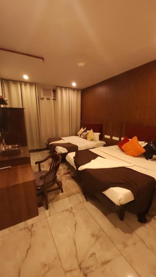 Hotel Multitech Premium Chandigarh Exterior photo